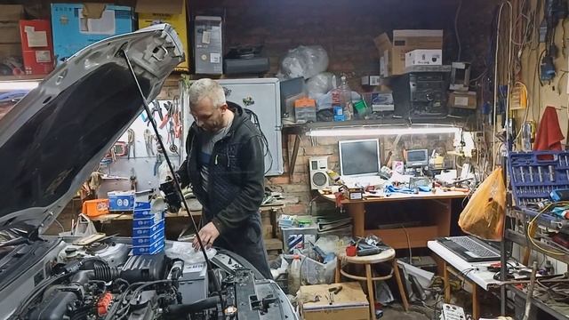 Хундай элантра и акцент провалы, троение,при резком газе смотреть онлайн