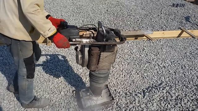 работа трамбовки (ноги) смотреть онлайн