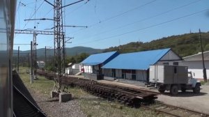 Кавказские горы из окна поезда | Чилипси — Туапсе