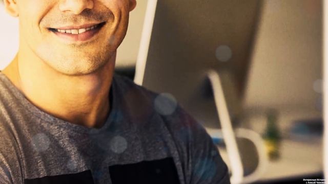 Она нашла в кармане мужа две путевки на море, на его имя и имя незнакомки. Её поступок удивил всех… смотреть онлайн