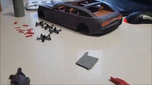 Постройка модели автомобиля из пластилина 14. Колеса и подвеска (Заключительная серия)