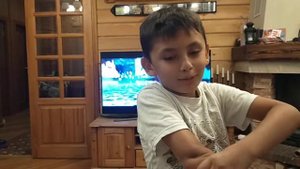 Как укусить свой локоть? Возможно ли?