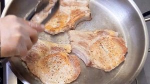 Свиная отбивная по Французски