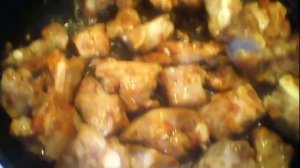 Тушёный картофель со свиными ребрышками-вкусно!!!