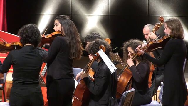 Concerto grosso op.6 n°4 Corelli, by Amandine Beyer & Bethlehem Strings смотреть онлайн