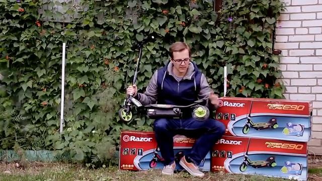 Обзор электросамоката для детей Razor Power Core E90 смотреть онлайн