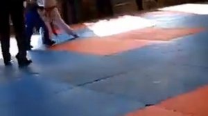 Боевое дзюдо против рукопашного боя. Дети.