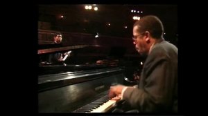 Autumm Leaves-Stanley Jordan