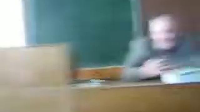 Выпускники пришли к Борису Ильичу - МОУ СОШ №17 г.Твери смотреть онлайн