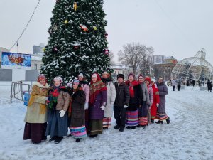 Театрализованное представление «Рождества волшебные мгновения"