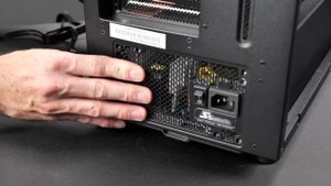 BLACKOUT NZXT H7 Flow?! | All Black PC Build Noctua NH-D15 Chromax | MSI RTX 3070 Ti, B550 Carbon