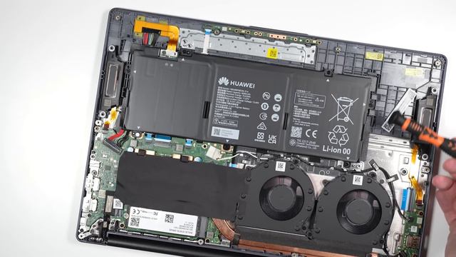 Обзор ноутбука Huawei MateBook D16 2024 | Мощный, легкий и недорогой? смотреть онлайн