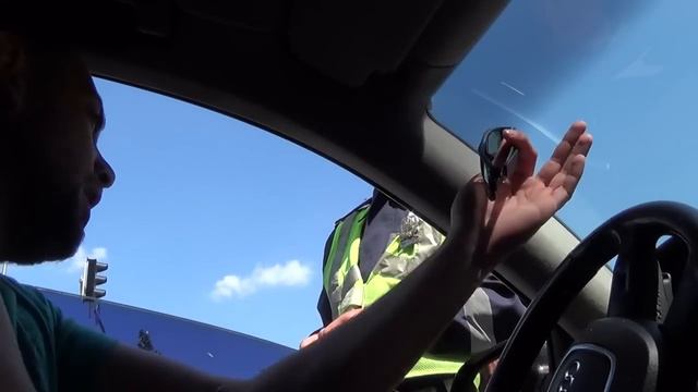 ГАИ Киева показали Тех Паспорт ))) смотреть онлайн