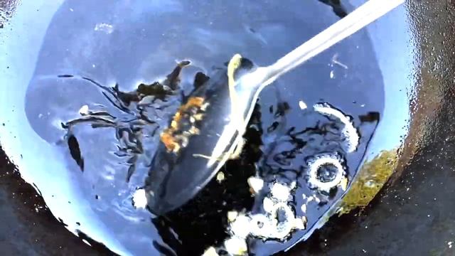 Камбала на гриле. Очень вкусная камбала в казане на косте