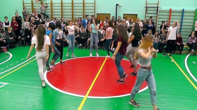 9А смотреть онлайн