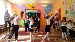 Танец Букварик, муз.рук. Хромова Н.В.