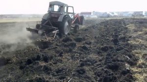 Т-40АМ ВСПАШКА ЦЕЛИНЫ ДВУХКОРПУСНЫМ ПЛУГОМ НА Т 40ам