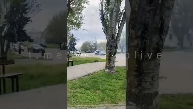 В Херсоне военнослужащие Росгвардии задержали пьяного любителя подрифтовать рядом с прохожими. смотреть онлайн