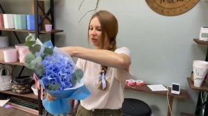 Четыре простых и бюджетных варианта букетов к 1 сентября/ Упаковка букетов/ Французская роза