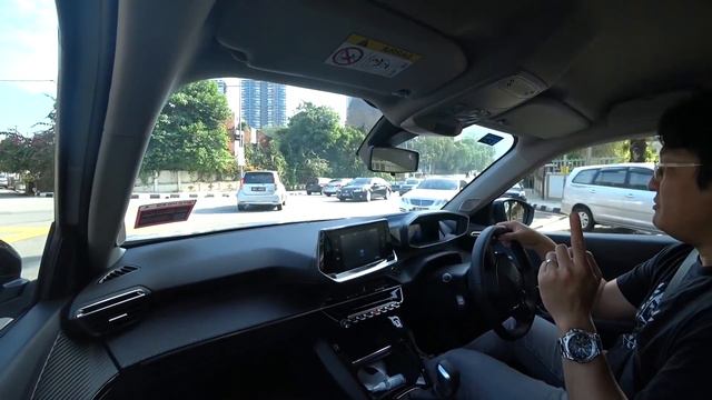 How does the new Peugeot Crossover drive? | Evomalaysia.com смотреть онлайн