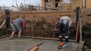 БАССЕЙН ИЗ БЕТОНА