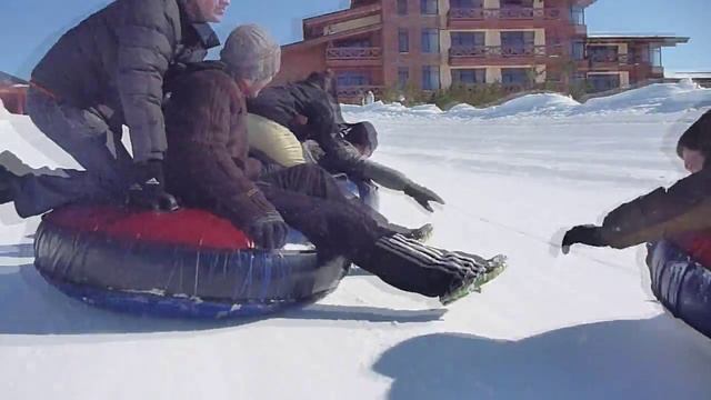 Катание на тюбах Свияга смотреть онлайн