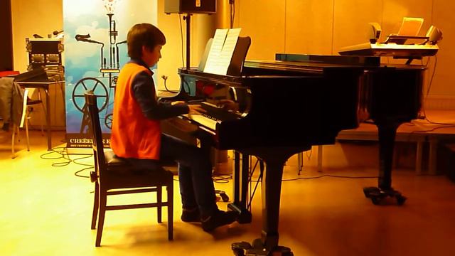 Bram Versprille spel "In Conversation" van John Kember смотреть онлайн