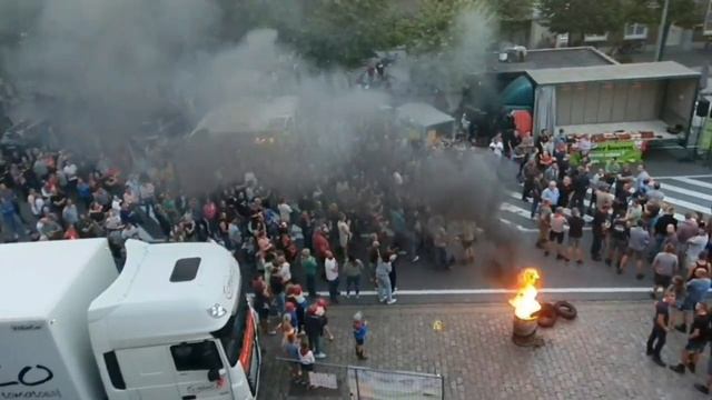 Бельгийские фермеры штурмуют правительственные здания