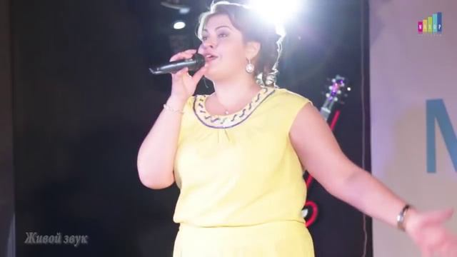 Алена Веденина в проекте Народный Махор - Лето кастаньет смотреть онлайн