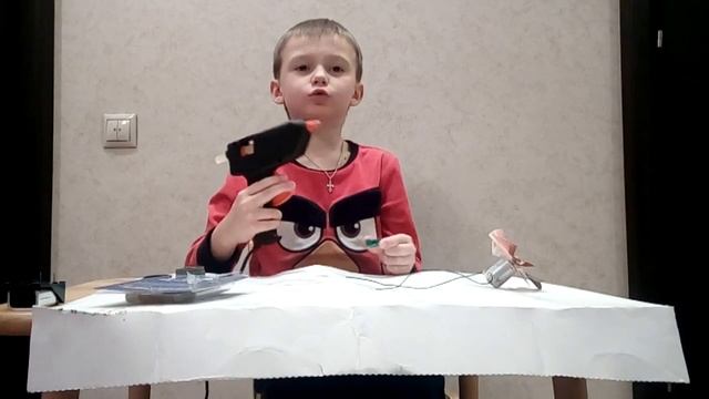 Проект " Как сделать пылесос из бутылки своими руками " Vacuum cleaner out of the bottle смотреть онлайн