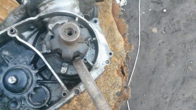 Как быстро снять якорь.Иж Планета . Иж Юпитер смотреть онлайн