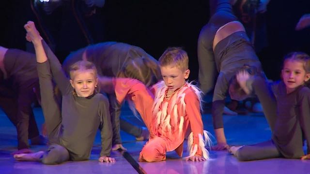 Студия Театра танца Домино - миниатюра "Пушистая история" смотреть онлайн