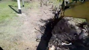 ЭО 3323 и  траншея газапровода 6000 метров