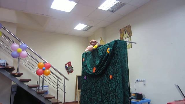 Кукольный спектакль "Три поросёнка" смотреть онлайн