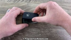 Lexus Smart Key Remote Fob Battery Change - How To Remove Replace GS 350, GS 450H, GS F Batteries