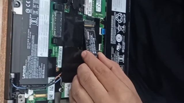 Lenovo Thinkpad T470s i5-6300u Samsung 970 Evo plus 1TB NVME M.2 Upgrade? смотреть онлайн