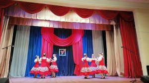 Девичий перепляс "Дробушечка". НАТ "СОСНОВОБОРОЧКА"