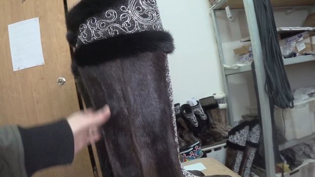 Сахабулт - меховая фабрика Якутии. Как шьют унты и что можно купить на память о Якутии? смотреть онлайн