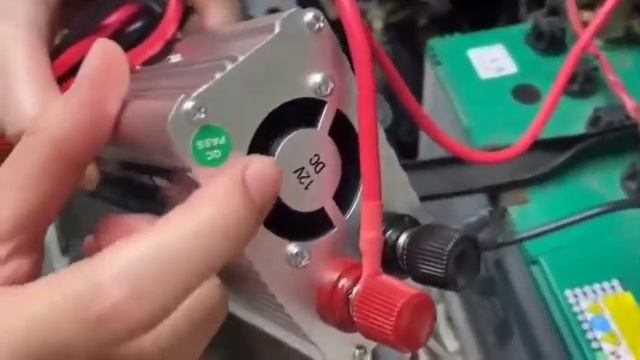 อินเวอร์เตอร์ แปลงไฟ 12V เป็น 220V ขนาด 3,000W ยี่ห้อ Suredom смотреть онлайн