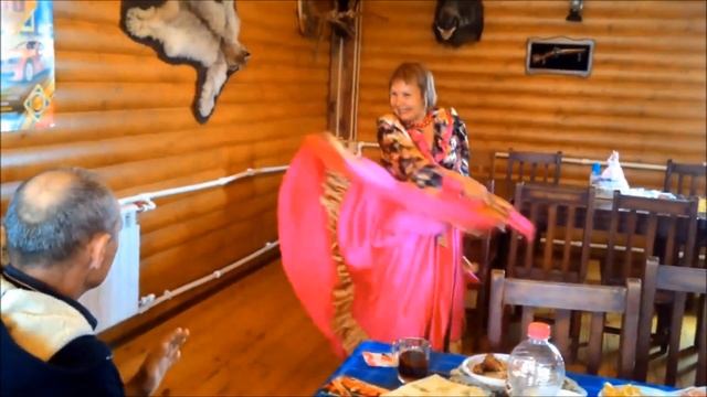Что тебе подарить, человек мой дорогой