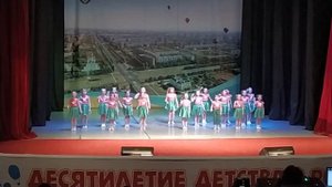 Студия эстрадной песни "Параллель"  "Вот мы взяли краски в руки".27 мая 2022 г.(4)