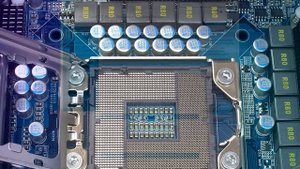 Серверные intel xeon вместо core i7 для игровых систем.