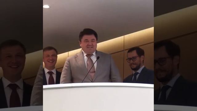 Зам.директора Россгвардии Лебедев Сергей Анатольевич. Так принимают законы в России. смотреть онлайн