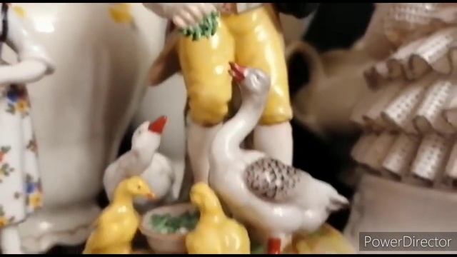 Богатое и бедное сословие фарфора. Девочка-школьница,балеринки,крестьянки,цветочницы,мальчики. смотреть онлайн