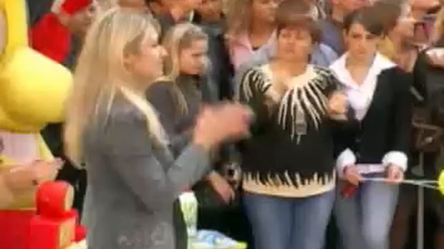 Алекс Кэм "Білим снігом" караоке на майдане 2006 смотреть онлайн