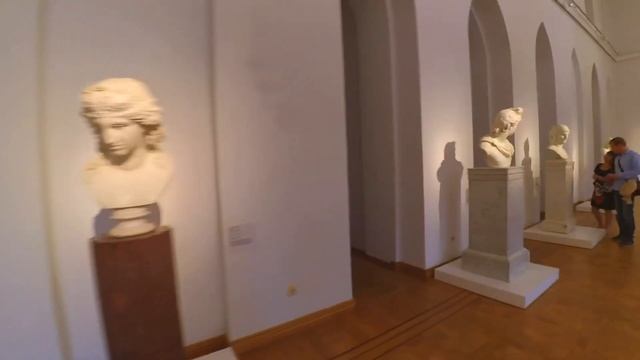 Москва | резиденция Екатерины Великой, Царицыно, Малый дворец | Moscow travel guide смотреть онлайн