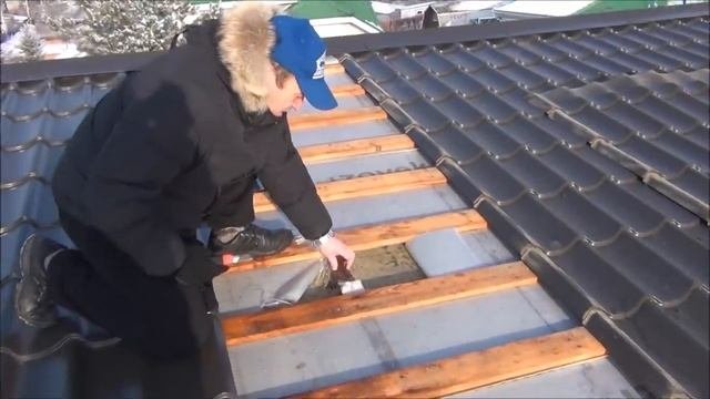 Конденсат на кровле + неправильная пароизоляция. Ремонт кровли от Кровмонтаж. (Часть№