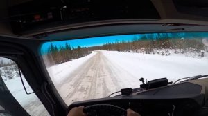 РАЗБИЛИ ФОНАРЬ, ВЫРВАЛИ КРЫЛО, БУКСУЕМ: ПЕРЕВАЛ ТИТ