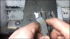 Как я затачиваю резцы. Канавочный для выхода шлиф. круга