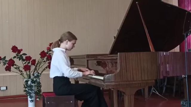 Горбовская Дарья. Йозеф Гайдн Соната для фортепиано ре мажор Hob XVI:33 (1 часть)